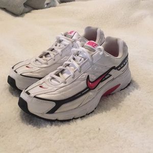 Nike woman's sneaker